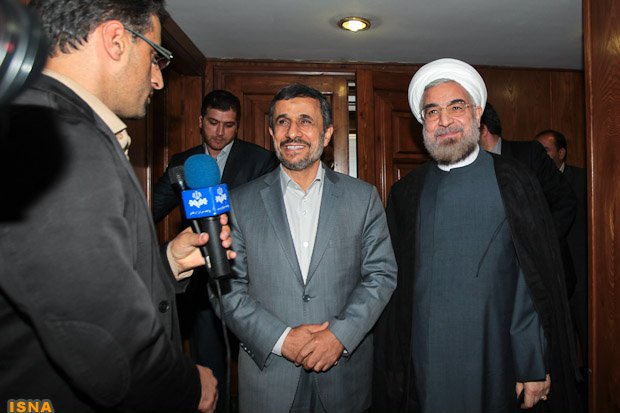 دیدار احمدی نژاد با رئیس ججمهور منتخب