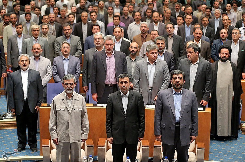 همایش تقدیر از احمدی نژاد در صداوسیما