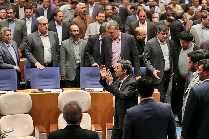 همایش تقدیر از احمدی نژاد در صداوسیما