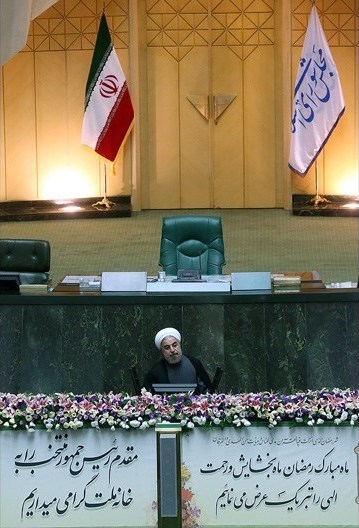 نشست غیر علنی مجلس با حضور رئیس جمهور منتخب