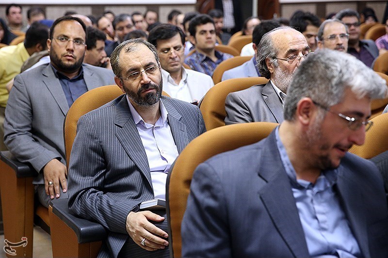 ضیافت افطار شعرا با وزیر ارشاد