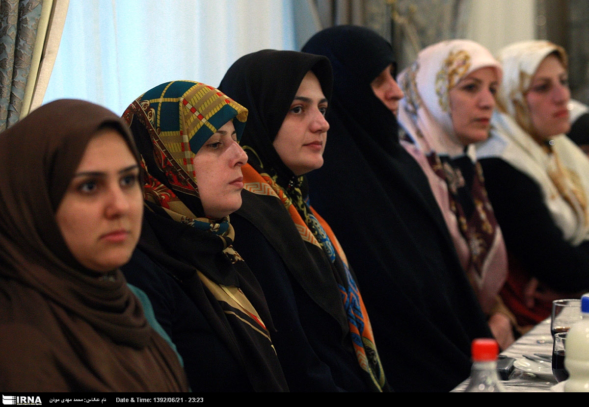 دیدار روحانی با ایرانیان در قرقیزستان