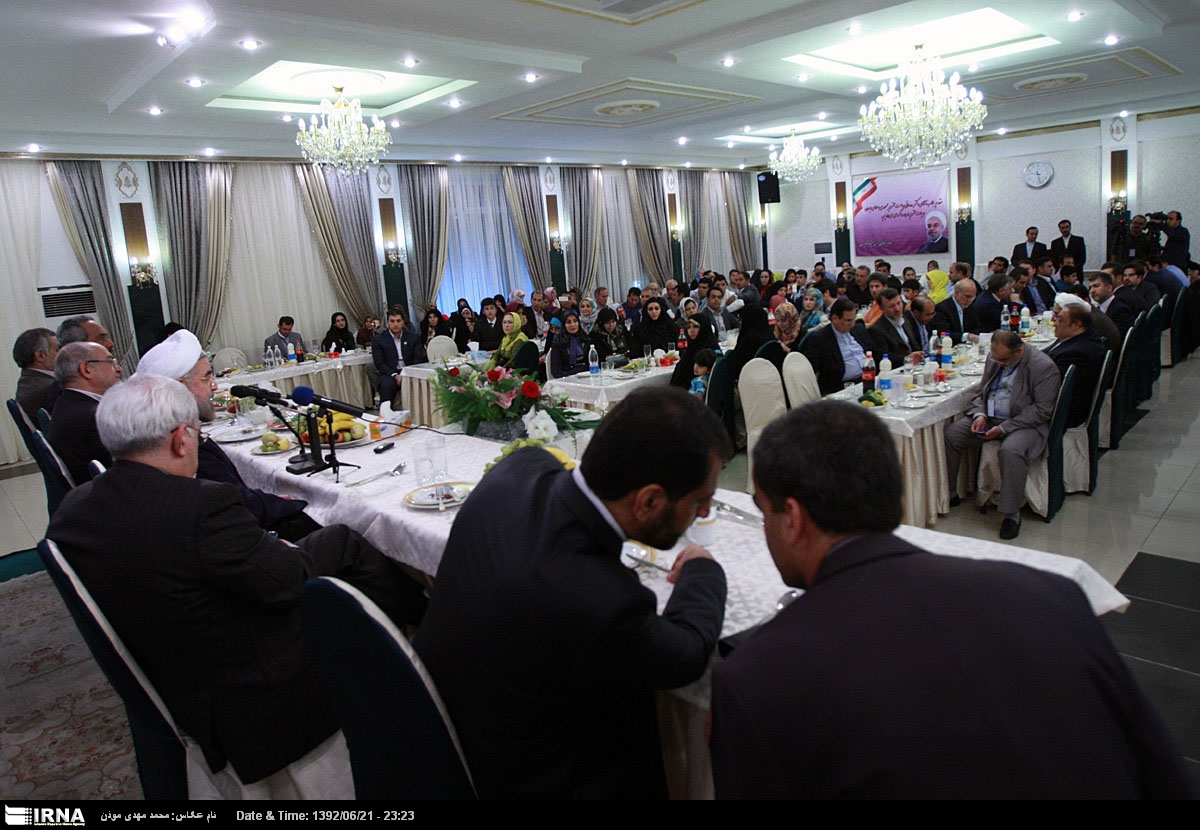 دیدار روحانی با ایرانیان در قرقیزستان