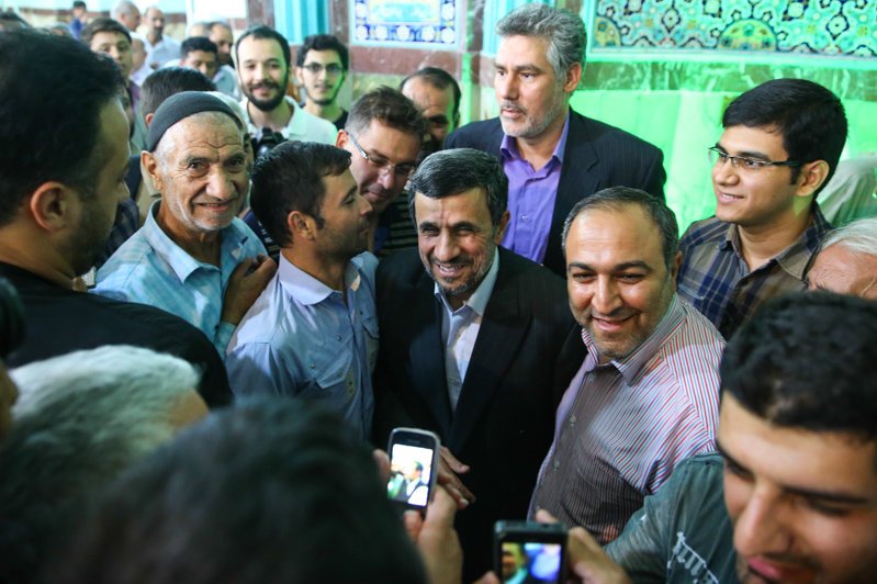 تقدیر  از احمدی نژاد در نارمک