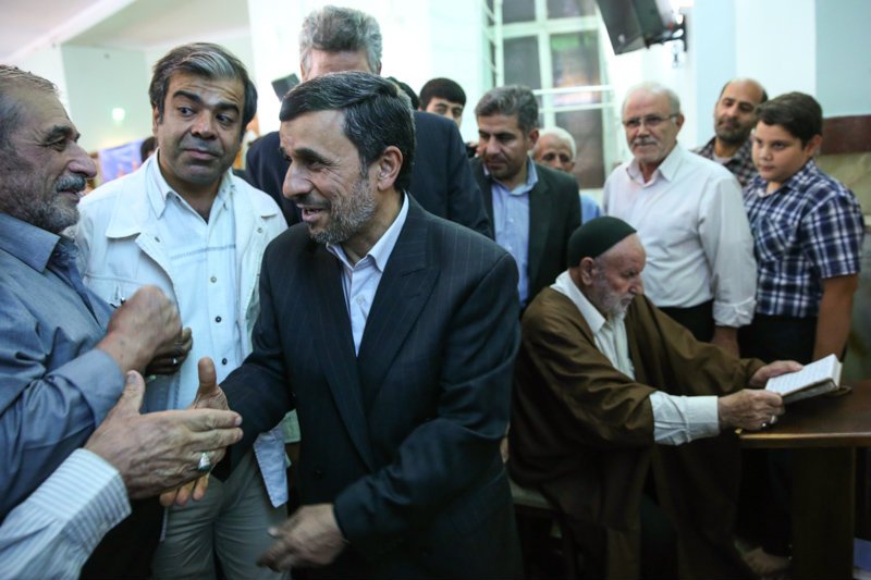 تقدیر  از احمدی نژاد در نارمک