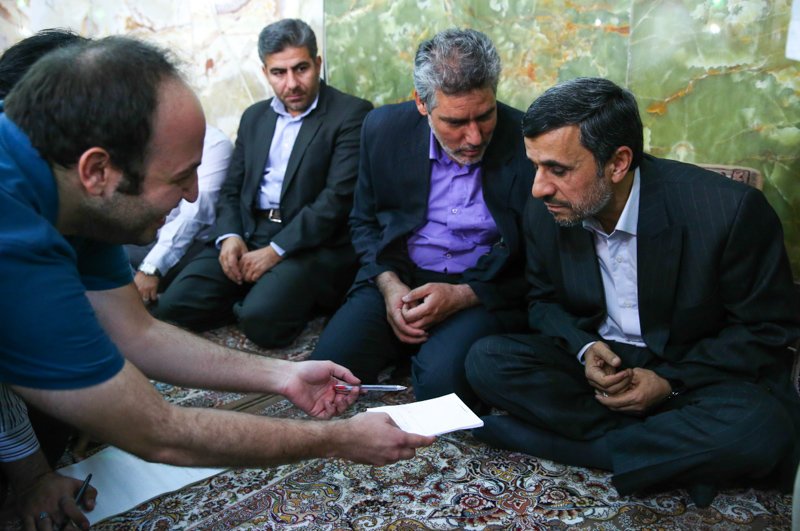 تقدیر  از احمدی نژاد در نارمک
