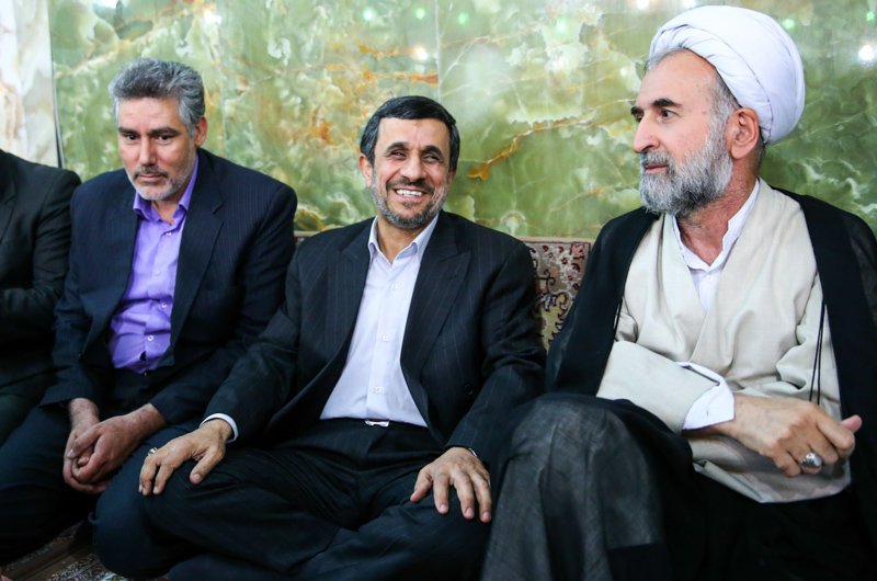 تقدیر  از احمدی نژاد در نارمک