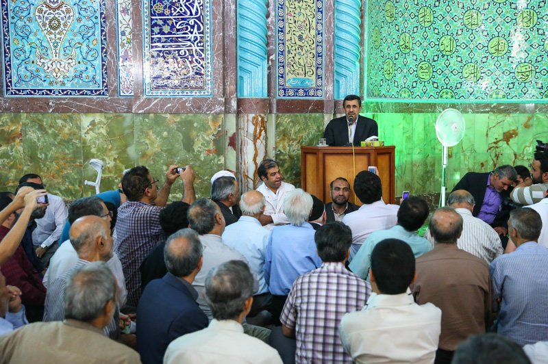 تقدیر  از احمدی نژاد در نارمک