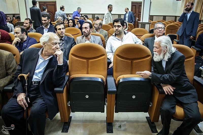 دیدار وزیر کشور با اهالی شعر