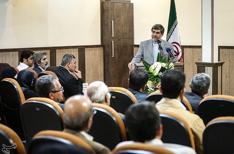 دیدار وزیر کشور با اهالی شعر