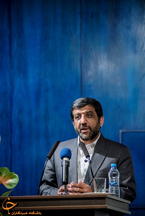 دیدار رئیس سازمان صداوسیما با عوامل سریال معمای شاه