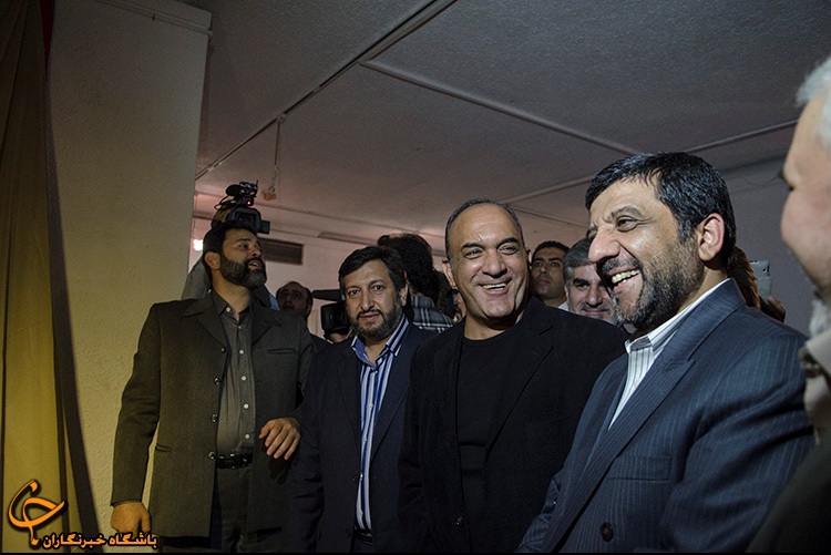 دیدار رئیس سازمان صداوسیما با عوامل سریال معمای شاه