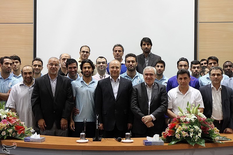 قالیباف در جمع آبی پوشان پایتخت