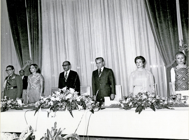 سفر انور سادات به ایران در 1976 میلادی
