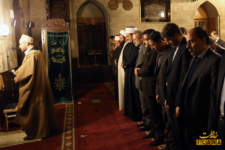 بازدید لاریجانی از مسجد بایراکلی در بلگراد