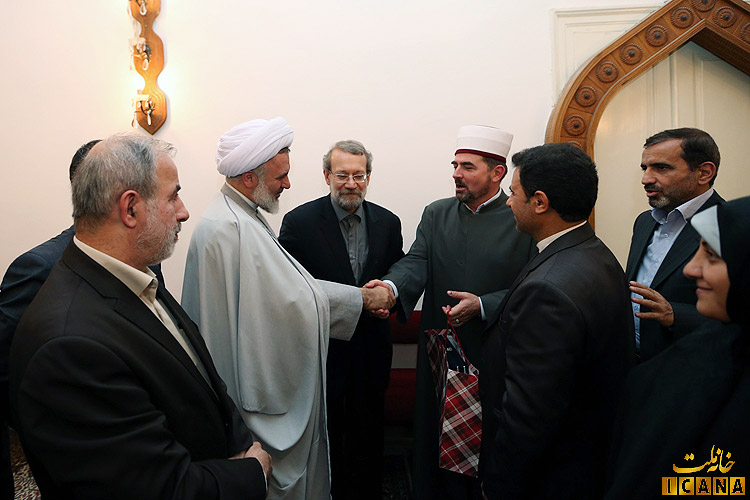 بازدید دکتر لاریجانی از مرکز اسلامی دوبرونیک