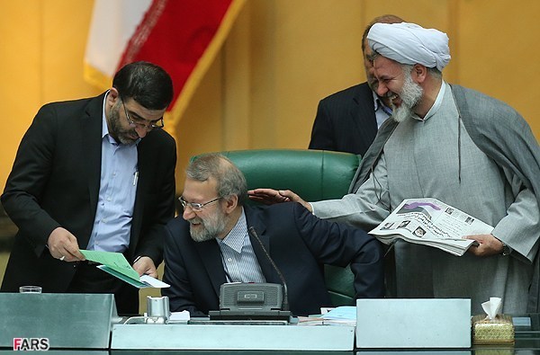 حواشی امروز صحن علنی مجلس