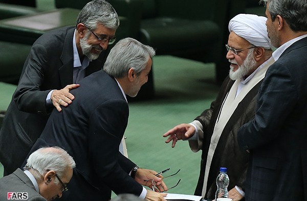 حواشی امروز صحن علنی مجلس