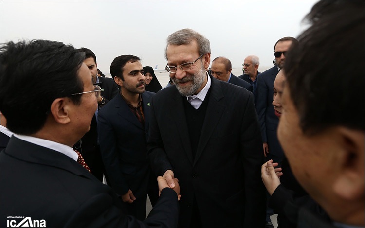 بازگشت رئیس مجلس شورای اسلامی از چین