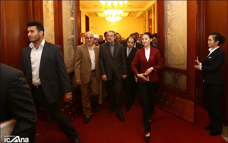 بازدید دکتر علی لاریجانی از ساختمان پارلمان چین