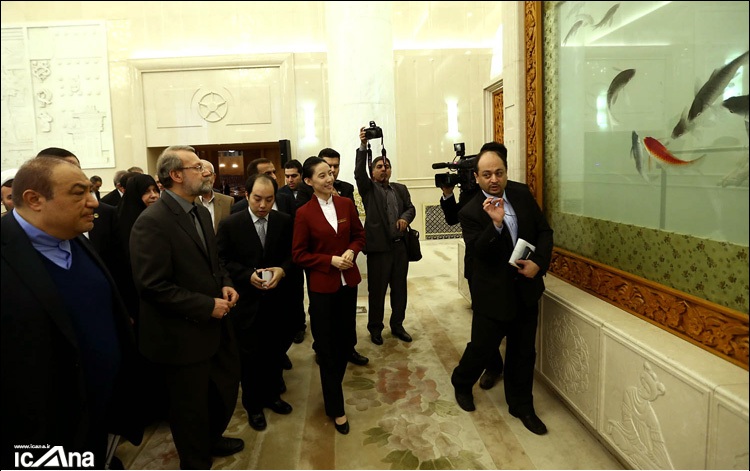 بازدید دکتر علی لاریجانی از ساختمان پارلمان چین