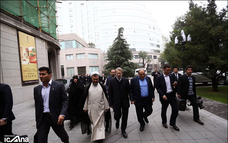 دیدار علی لاریجانی با رئیس کنگره خلق شانشی