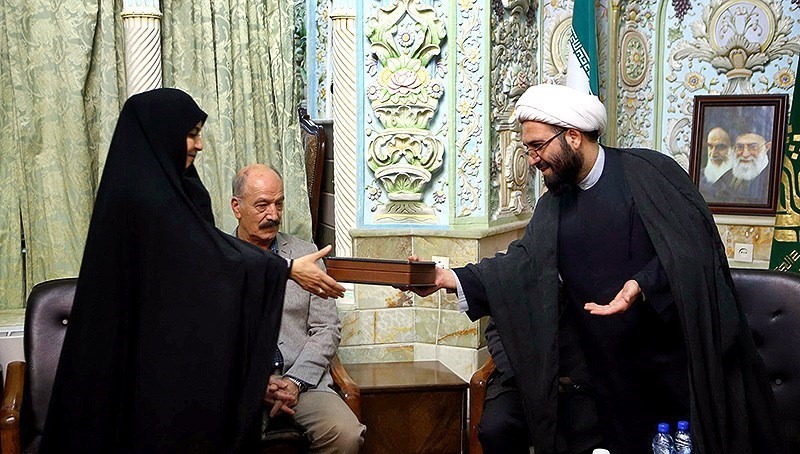حاتمی  کیا
