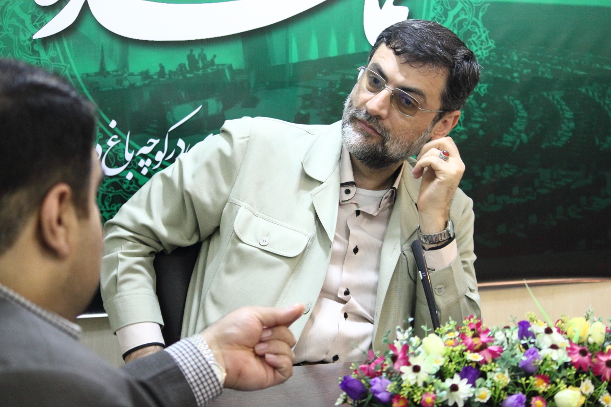 بازدید دکتر «سید امیر حسین قاضی زاده هاشمی» عضو کمیسیون اجتماعی مجلس شورای اسلامی از پایگاه خبری-تحلیلی نماینده