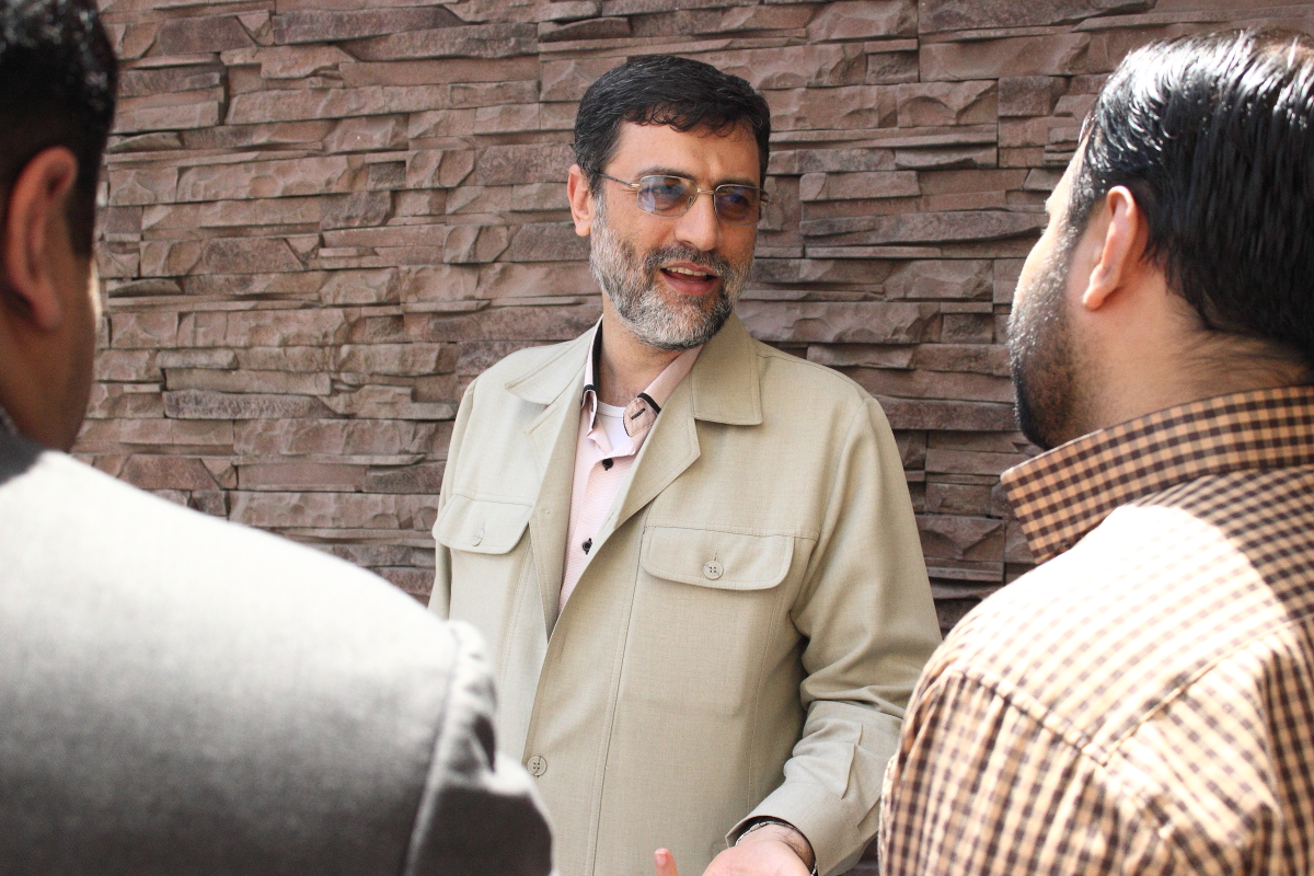 بازدید دکتر «سید امیر حسین قاضی زاده هاشمی» عضو کمیسیون اجتماعی مجلس شورای اسلامی از پایگاه خبری-تحلیلی نماینده