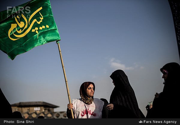 اجتماع بزرگ مردم تهران که با عنوان «لبیک»