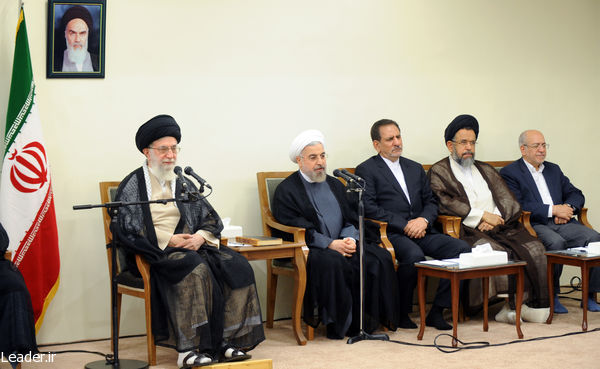 دیدار روحانی و اعضای هیئت دولت با رهبر انقلاب