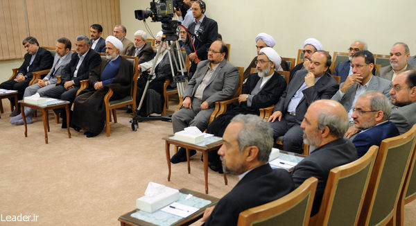 دیدار روحانی و اعضای هیئت دولت با رهبر انقلاب