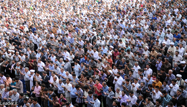 اقامه نماز عید سعید فطر در مصلی بزرگ امام خمینی(ره)