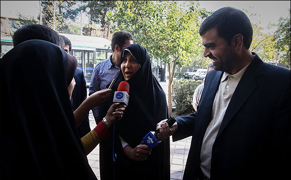 دادگاه فاطمه هاشمی رفسنجانی صبح امروز یکشنبه در دادسرای انقلاب اسلامی تهران برگزار شد.