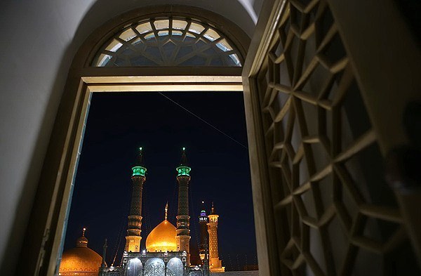 حرم حضرت معصومه (س) در آستانه میلاد