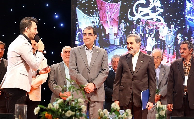یازدهمین گردهمایی بزرگ خانواده های ایثارگر اهدا کننده، گیرندگان اعضای پیوندی، بیماران لیست انتظار با حضور مسئولین، هنرمندان و عموم مردم با عنوان "جشن نفس،جشن زندگی" در برج میلاد تهرا ن برگزار شد.