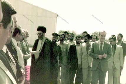 آیت الله خامنه ای در سوریه
