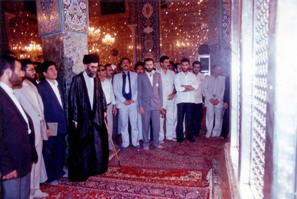 آیت الله خامنه ای در سوریه