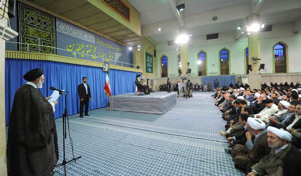 دیدار کارگزاران حج با مقام معظم رهبری