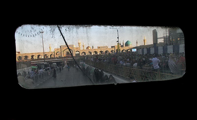گلباران حرم امام رضا(ع)