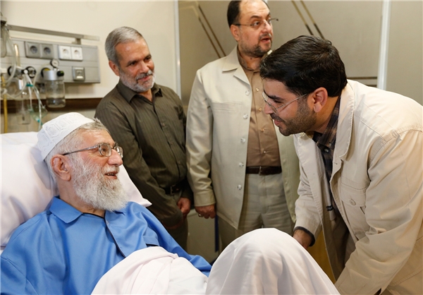 مجریانی که به دیدار رهبرانقلاب رفتند