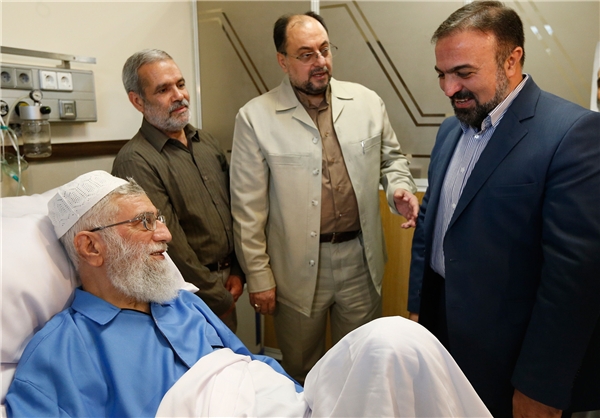 مجریانی که به دیدار رهبرانقلاب رفتند
