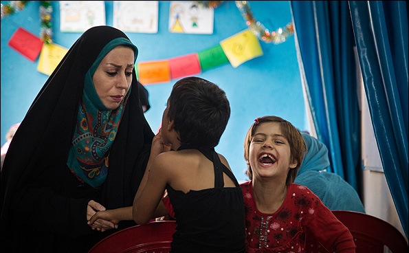 خانه های علم کودکان کار با حمایت و پشتیبانی جمعیت دانشجویی مردمی امام علی (ع) آغاز سال تحصیلی جدید را جشن گرفتند.