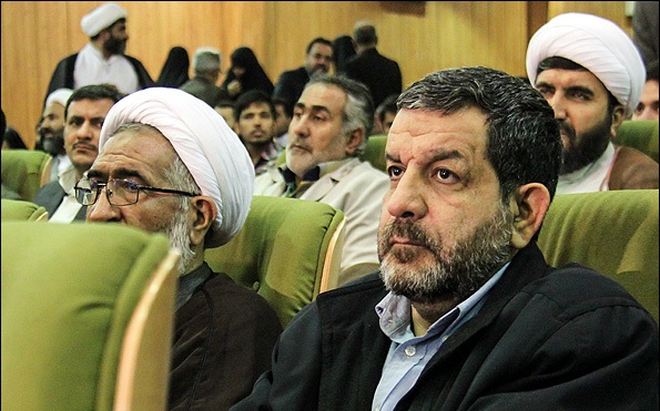 همایش وحدت اصولگرایان عصر امروز در سالن اجتماعات لانه جاسوسی برگزار شد.