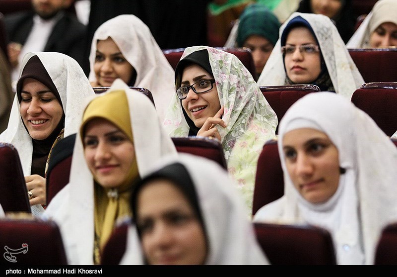 چهارمین جشن پیوندهای آسمانی ویژه طلاب استان فارس، در شیراز برگزار شد.
