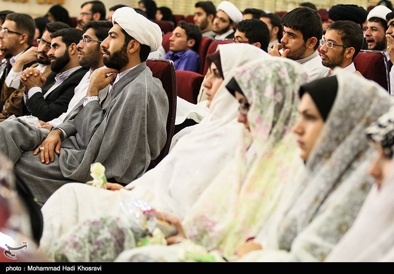 چهارمین جشن پیوندهای آسمانی ویژه طلاب استان فارس، در شیراز برگزار شد.