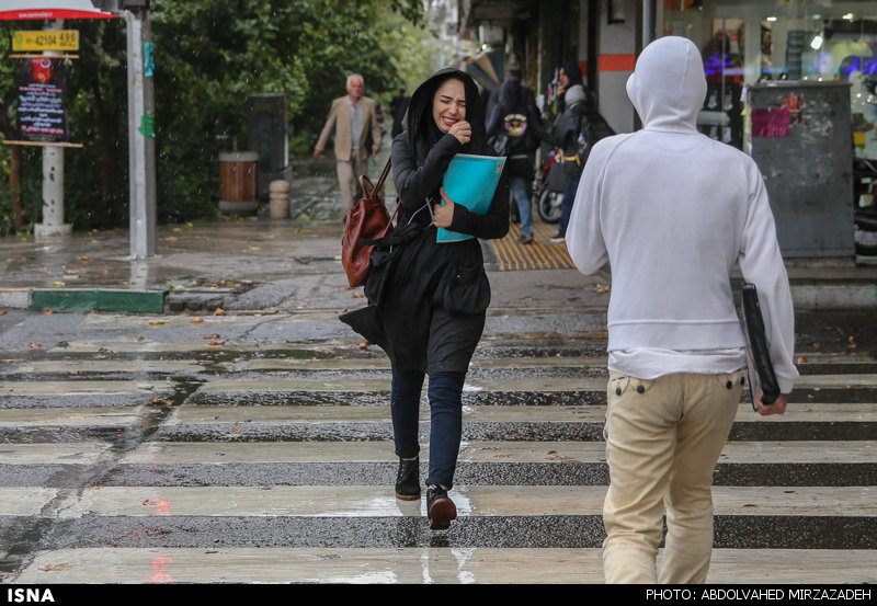 بارش باران پاییزی در تهران