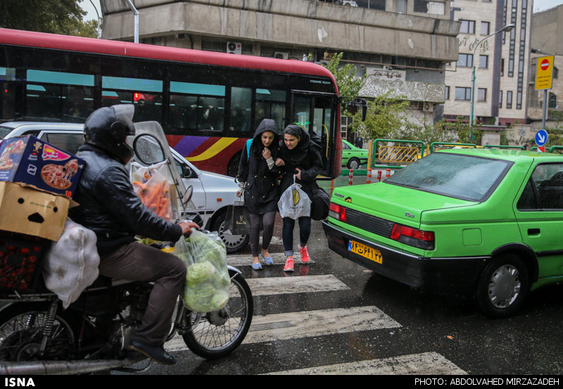 بارش باران پاییزی در تهران