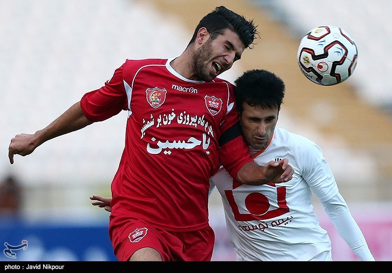 دیدار تیمهای فوتبال پرسپولیس و سایپا