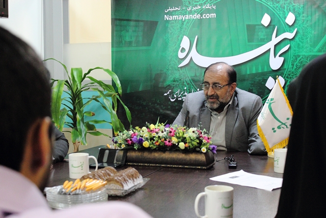 «مجتبی رحماندوست» در حاشیه بازدید از سایت «نماینده»